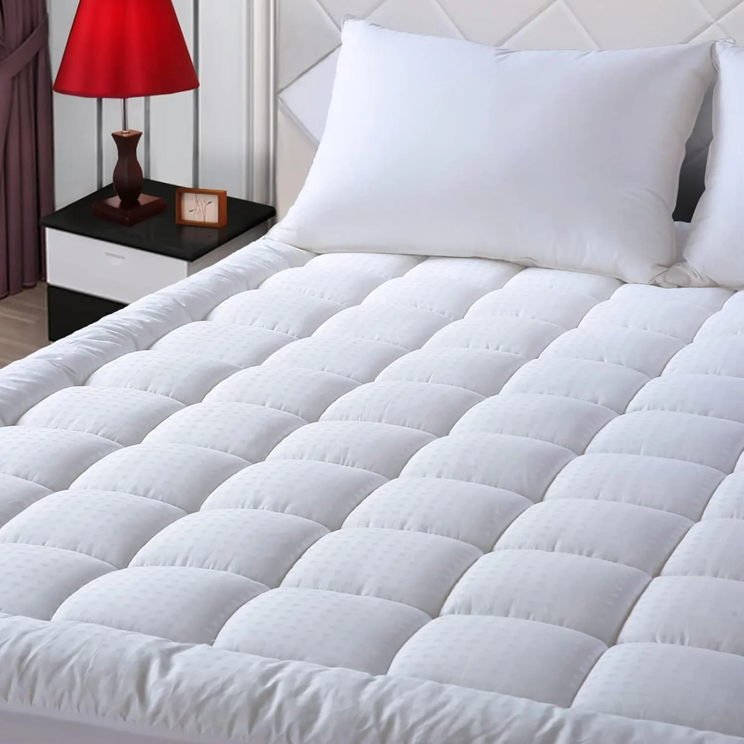 Easeland Queen Size Mattress Pad Pillow Top Mattress Cover Quilted Fitted Mattress Protector Cotton